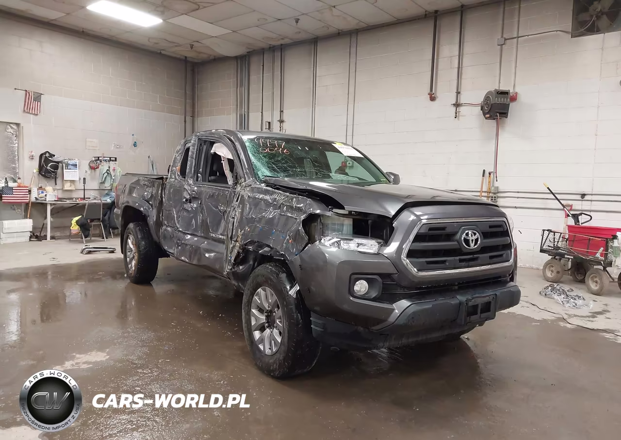 2016 Toyota Tacoma Sr5 V6 – zdjęcie 1 z 17