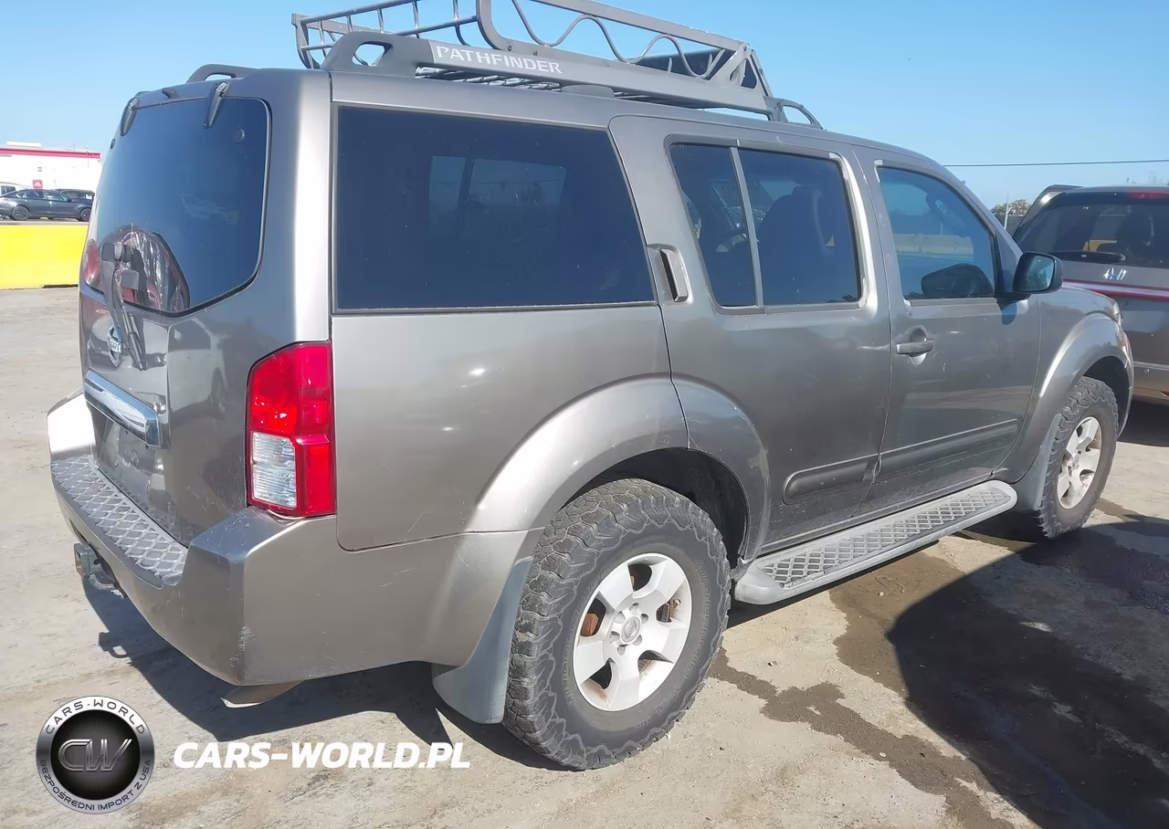2005 Nissan Pathfinder Se VIN:5N1AR18W15C776843 - 4