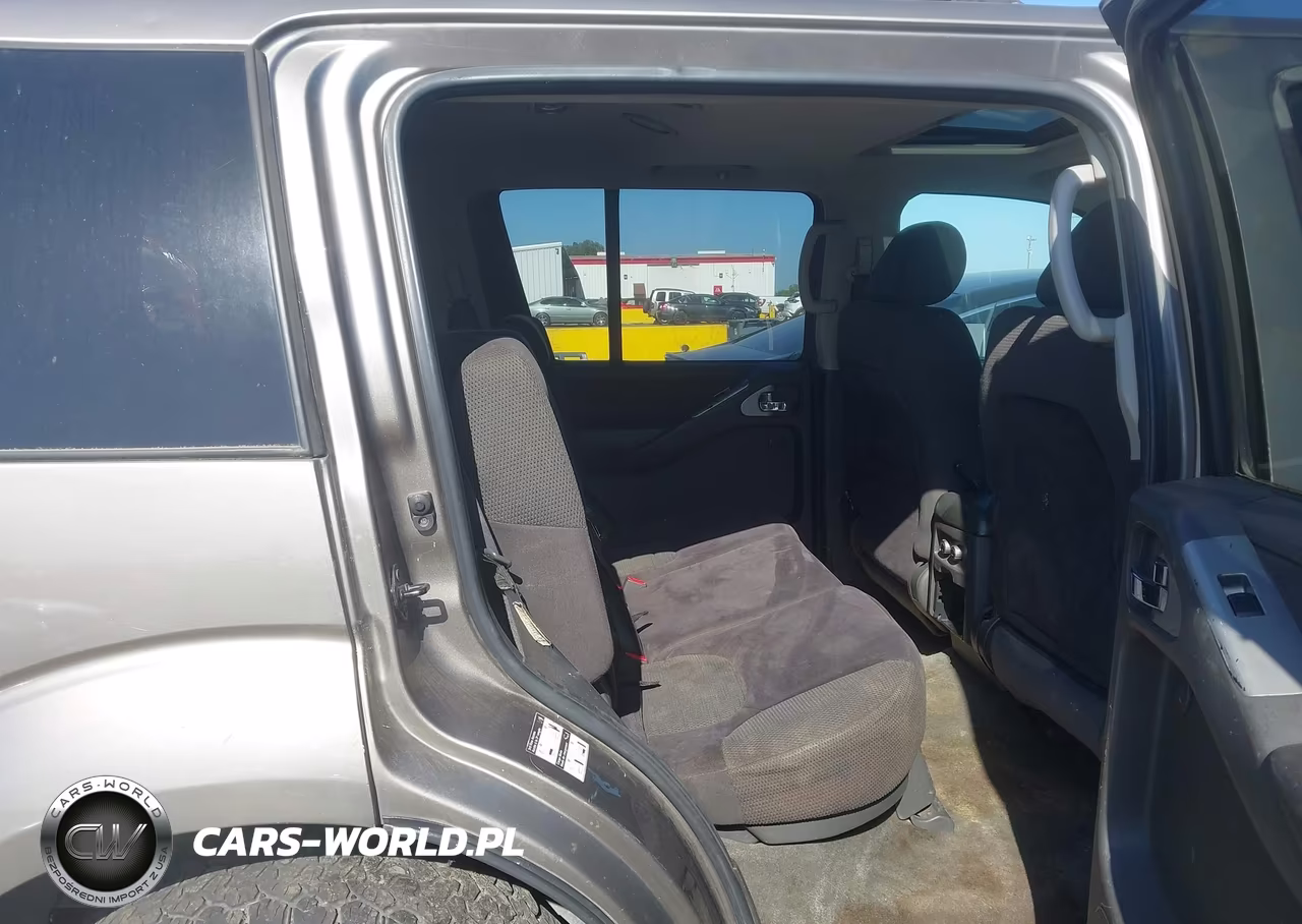 2005 Nissan Pathfinder Se VIN:5N1AR18W15C776843 - 8