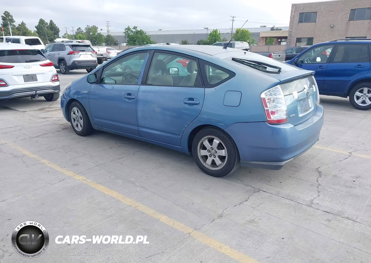 2007 Toyota Prius VIN:JTDKB20U677617924 - 3