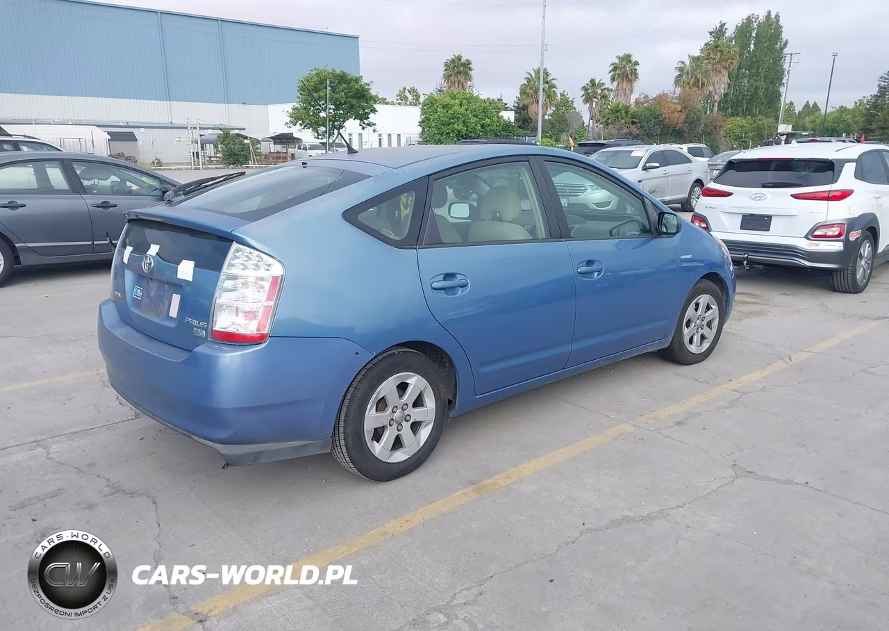 2007 Toyota Prius VIN:JTDKB20U677617924 - 4