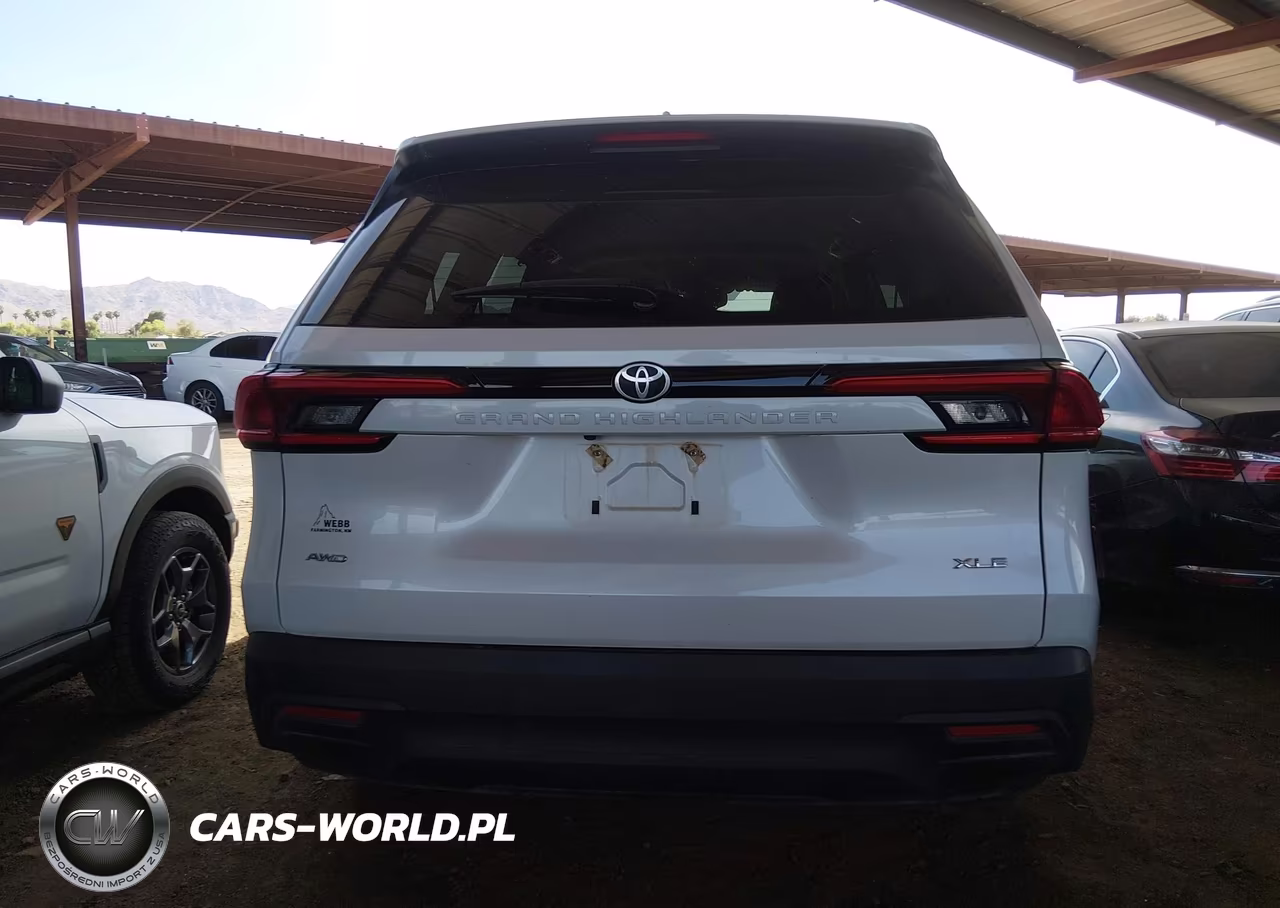 2024 Toyota Grand Highlander Xle VIN:5TDAAAB58RS017686 - 16