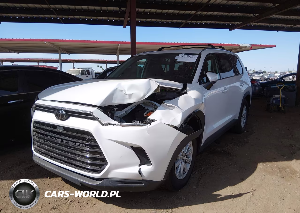 2024 Toyota Grand Highlander Xle VIN:5TDAAAB58RS017686 - 2