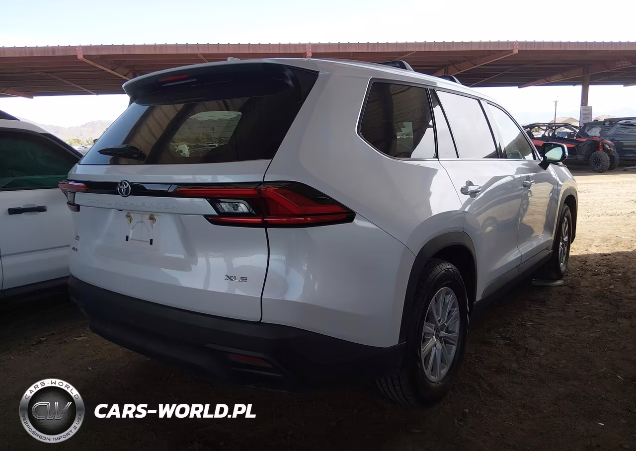 2024 Toyota Grand Highlander Xle VIN:5TDAAAB58RS017686 - 4
