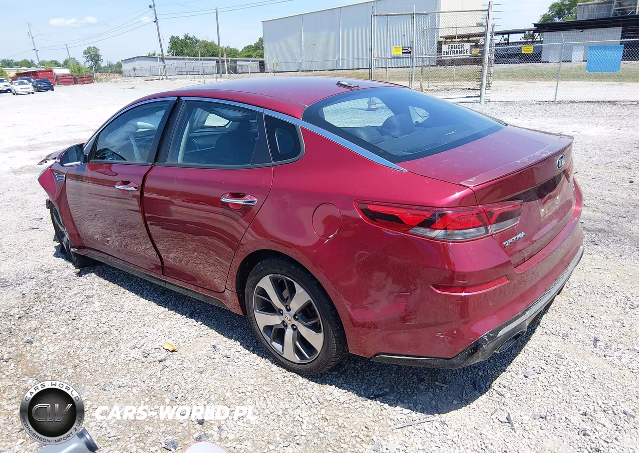 2020 Kia Optima S VIN:5XXGT4L30LG450852 - 3