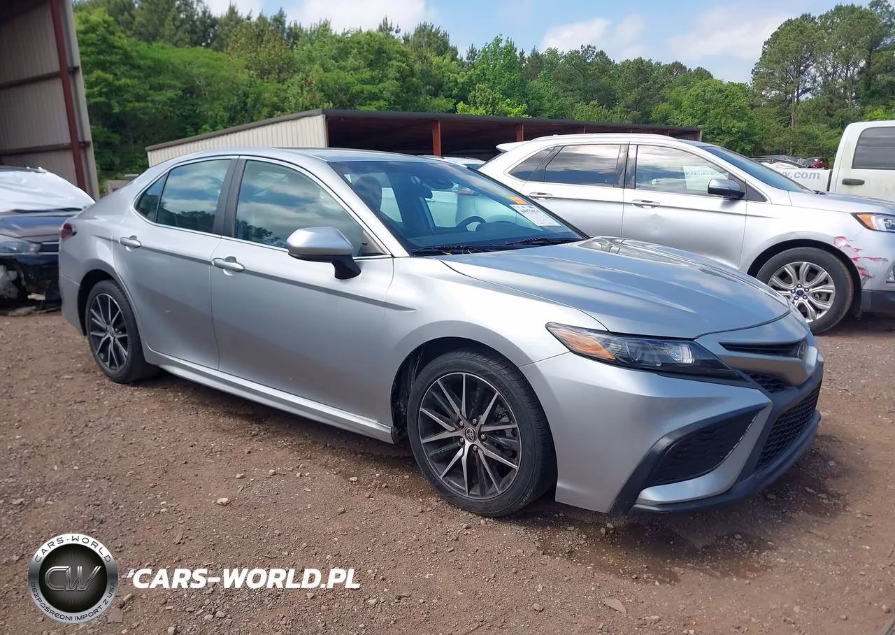 2021 Toyota Camry Se – zdjęcie 1 z 17