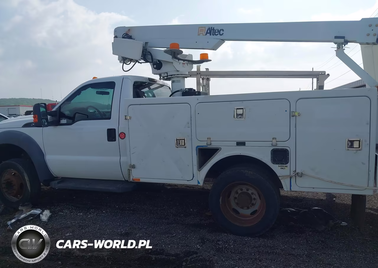 2011 Ford F-450 Chassis Xl VIN:1FDUF4GY8BEA31629 - 13