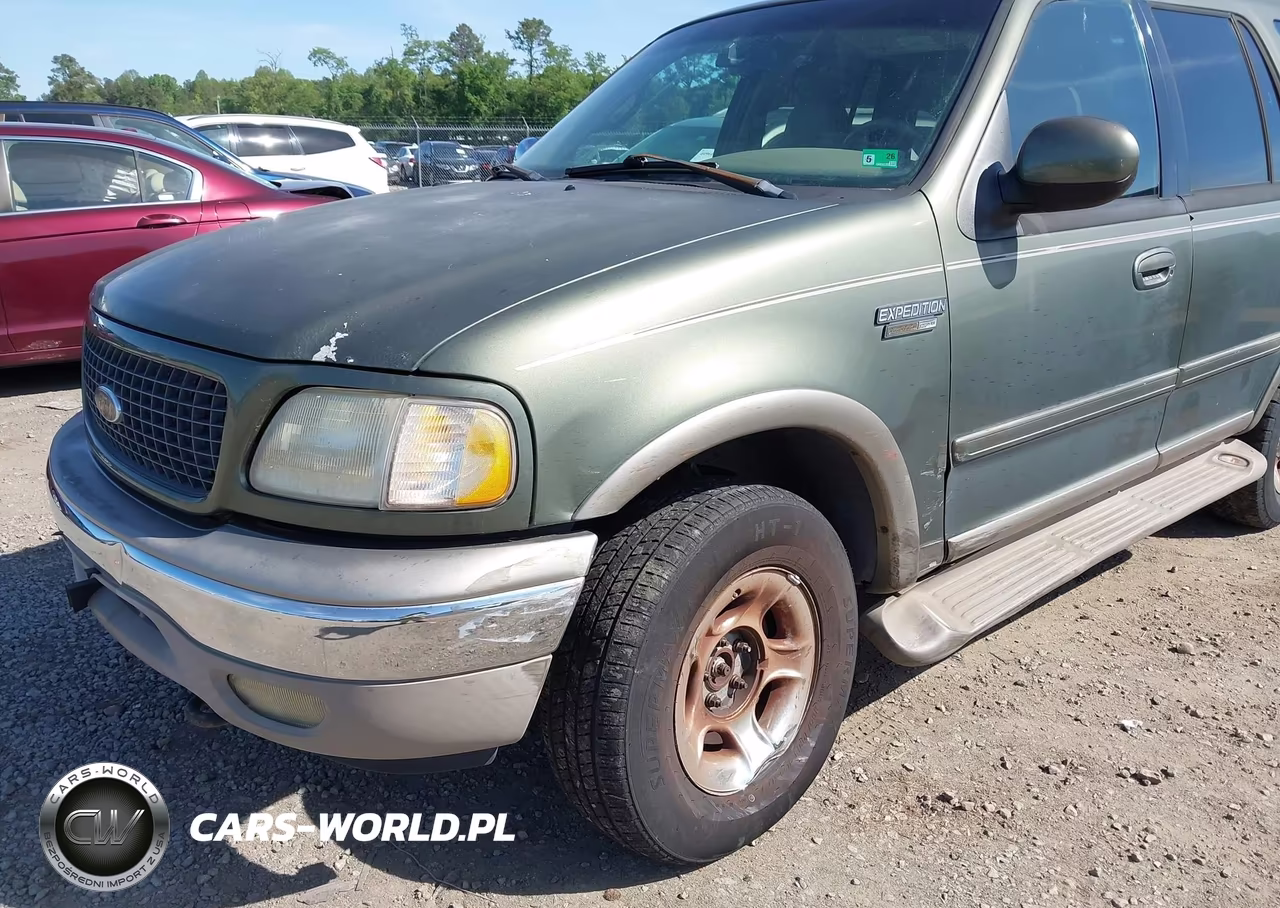 2001 Ford Expedition Eddie Bauer VIN:1FMPU18L91LA74181 - 6