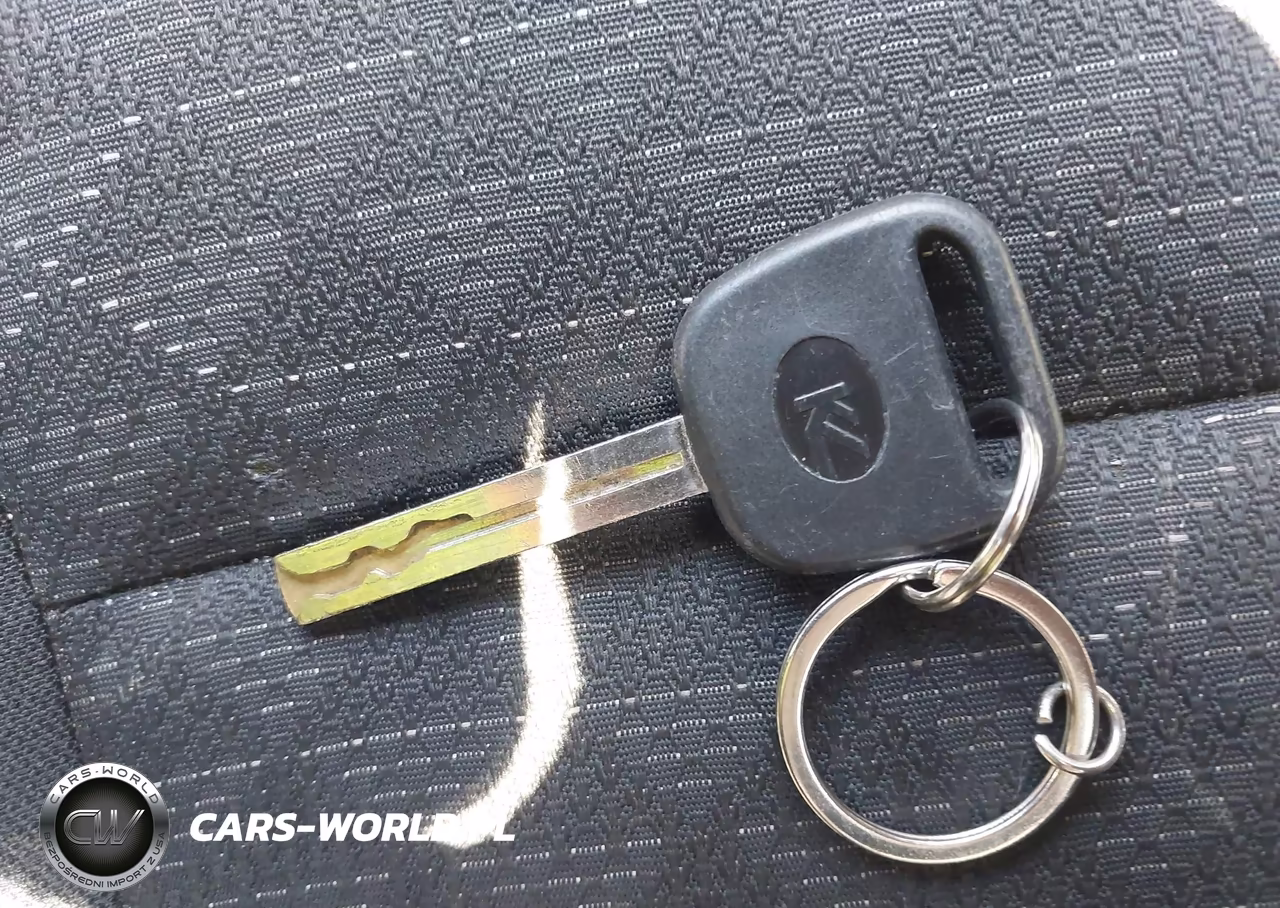 2020 Kia Rio S VIN:3KPA24AD3LE349866 - 11