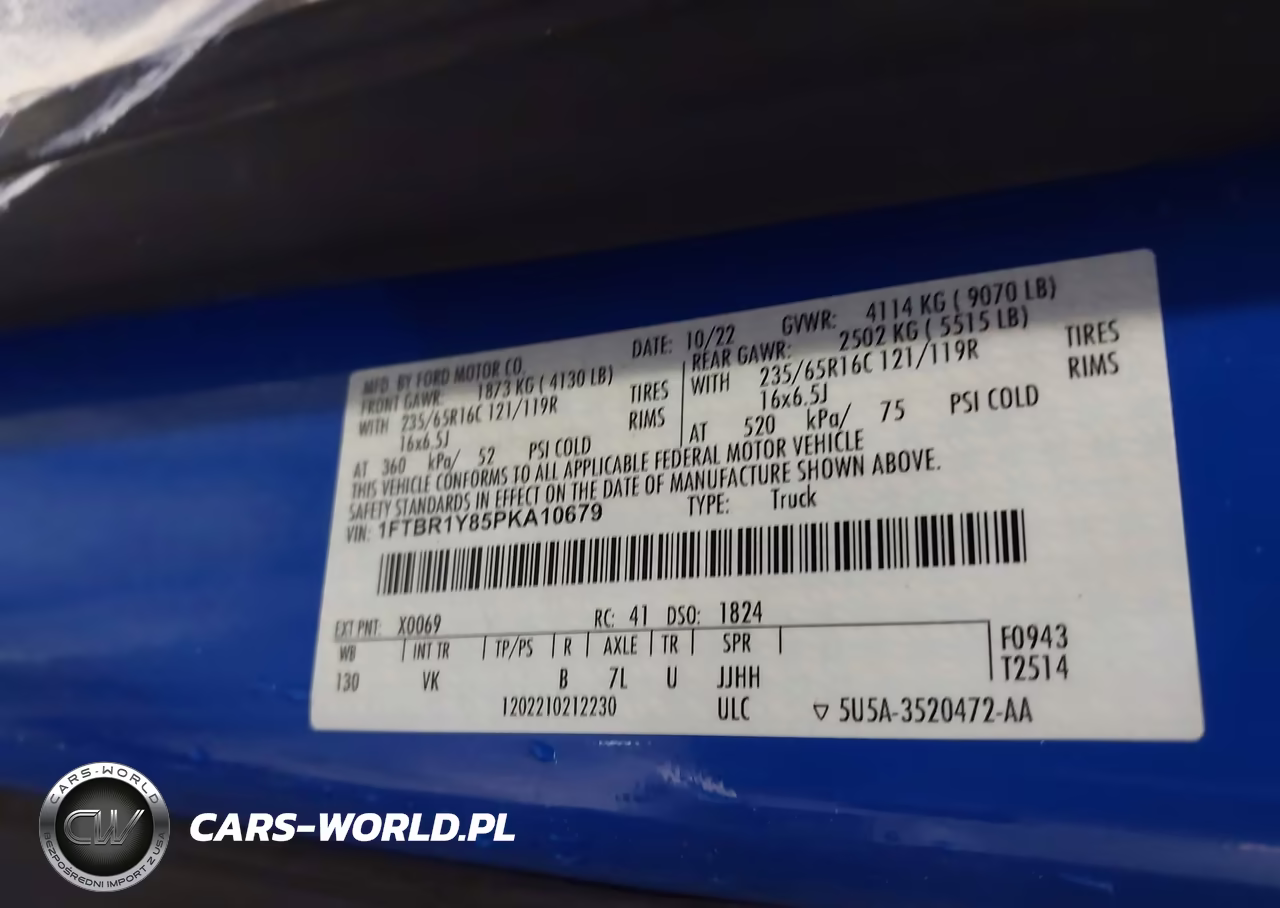 2023 Ford Transit-250 VIN:1FTBR1Y85PKA10679 - 9