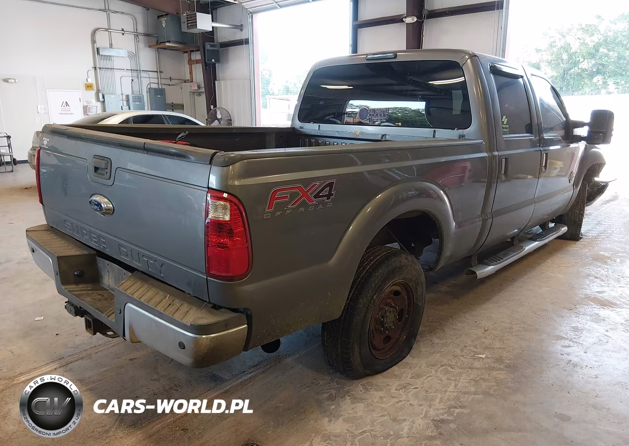 2013 Ford F-250 Xlt VIN:1FT7W2BT6DEA72765 - 4