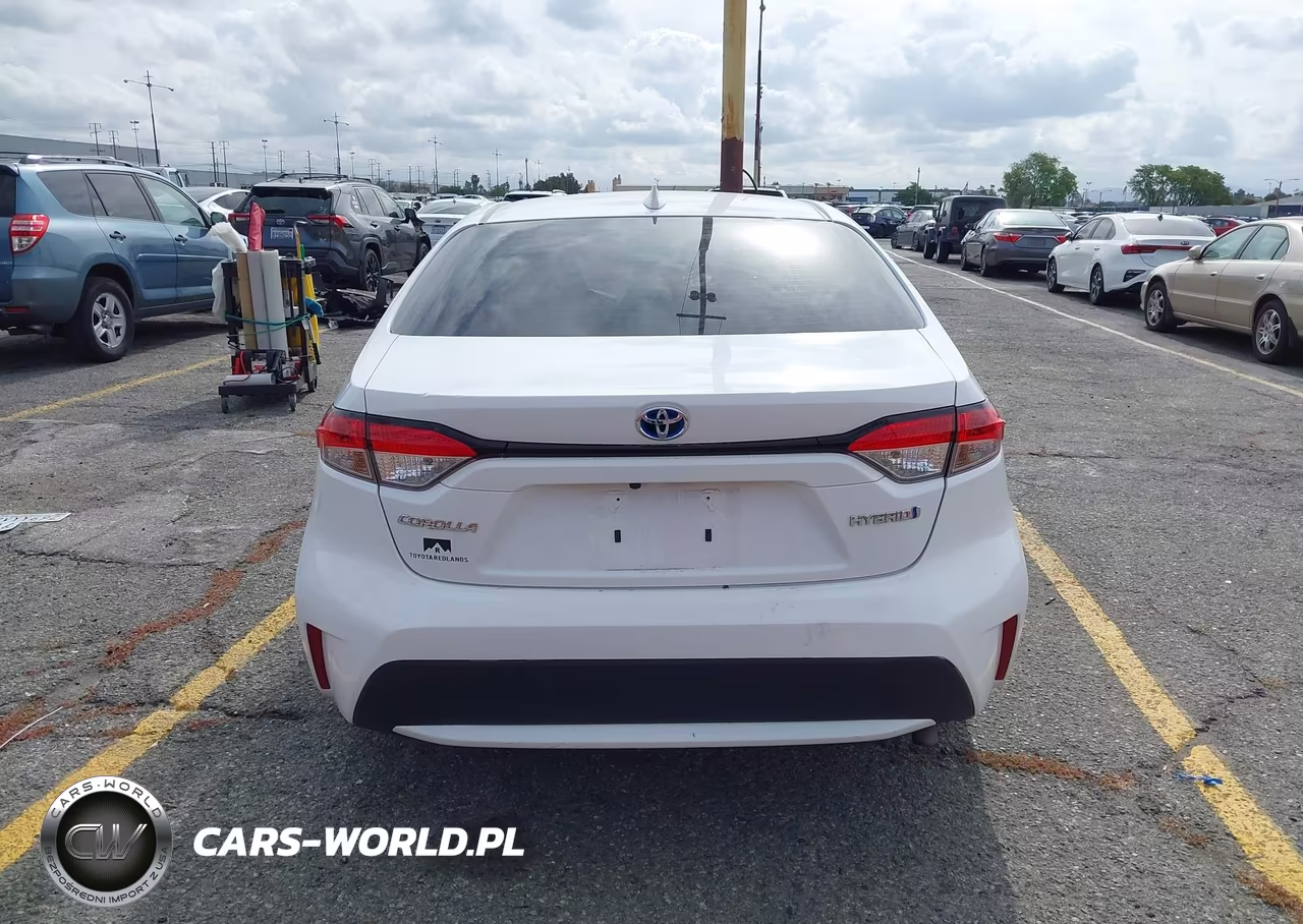 2021 Toyota Corolla Hybrid Le VIN:JTDEAMDE5MJ032927 - 17