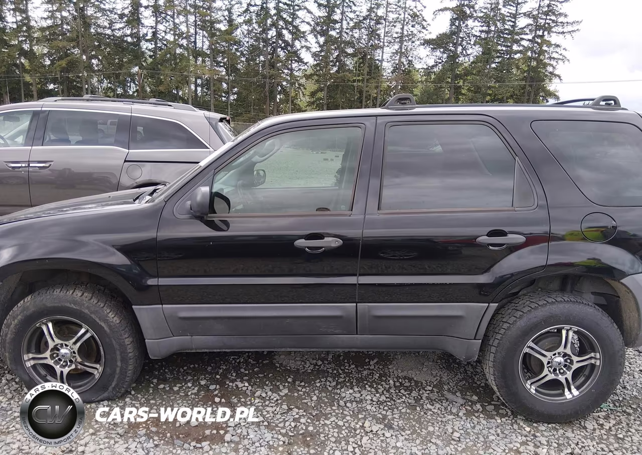 2007 Ford Escape Xls-Xls Manual VIN:1FMYU02Z87KB34820 - 15