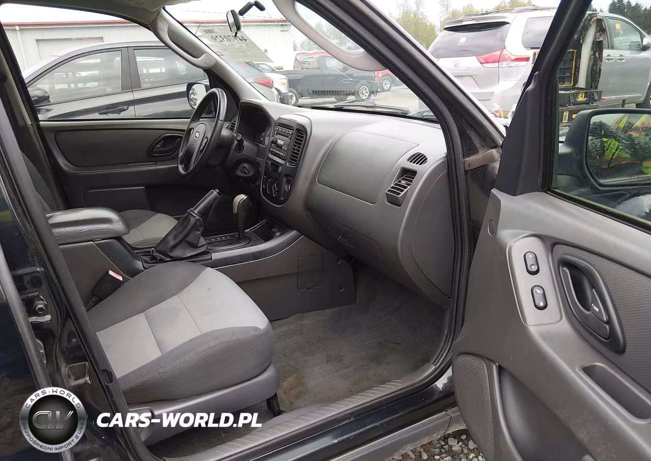 2007 Ford Escape Xls-Xls Manual VIN:1FMYU02Z87KB34820 - 18