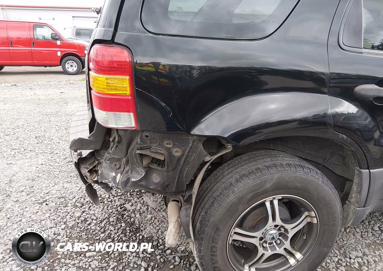 2007 Ford Escape Xls-Xls Manual VIN:1FMYU02Z87KB34820 - 20