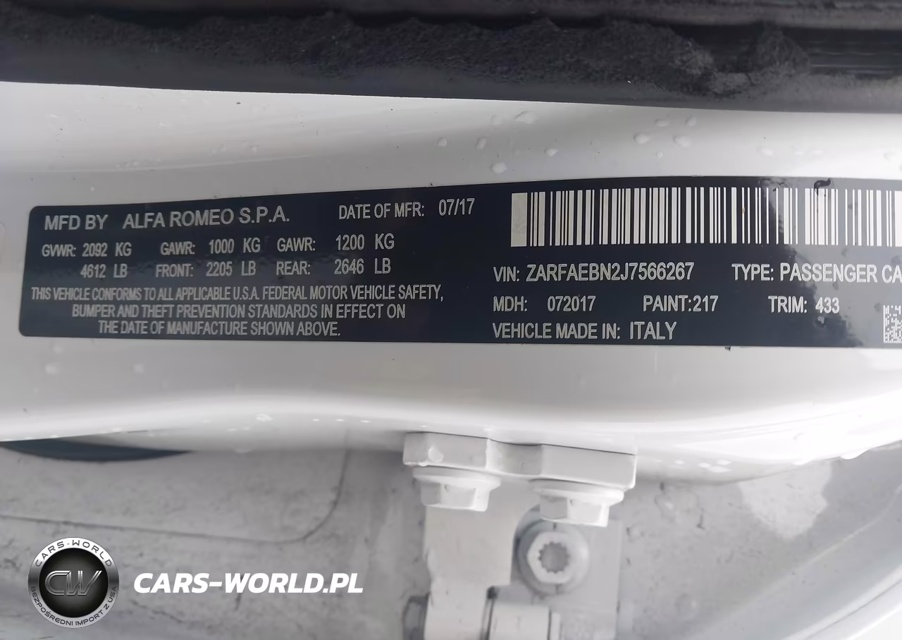2018 Alfa Romeo Giulia Rwd VIN:ZARFAEBN2J7566267 - 9