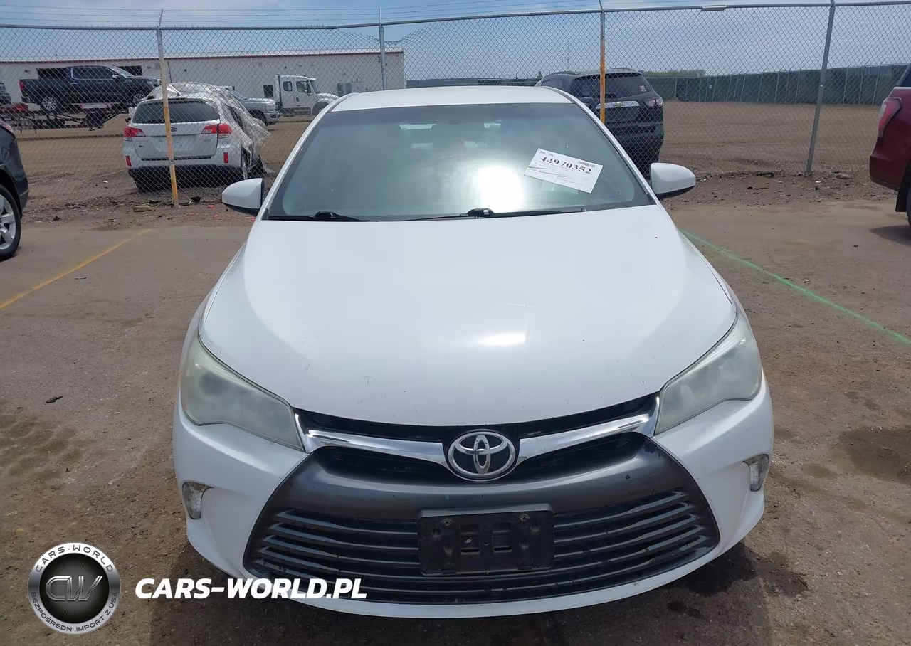 2015 Toyota Camry Le VIN:4T4BF1FK0FR481148 - 12