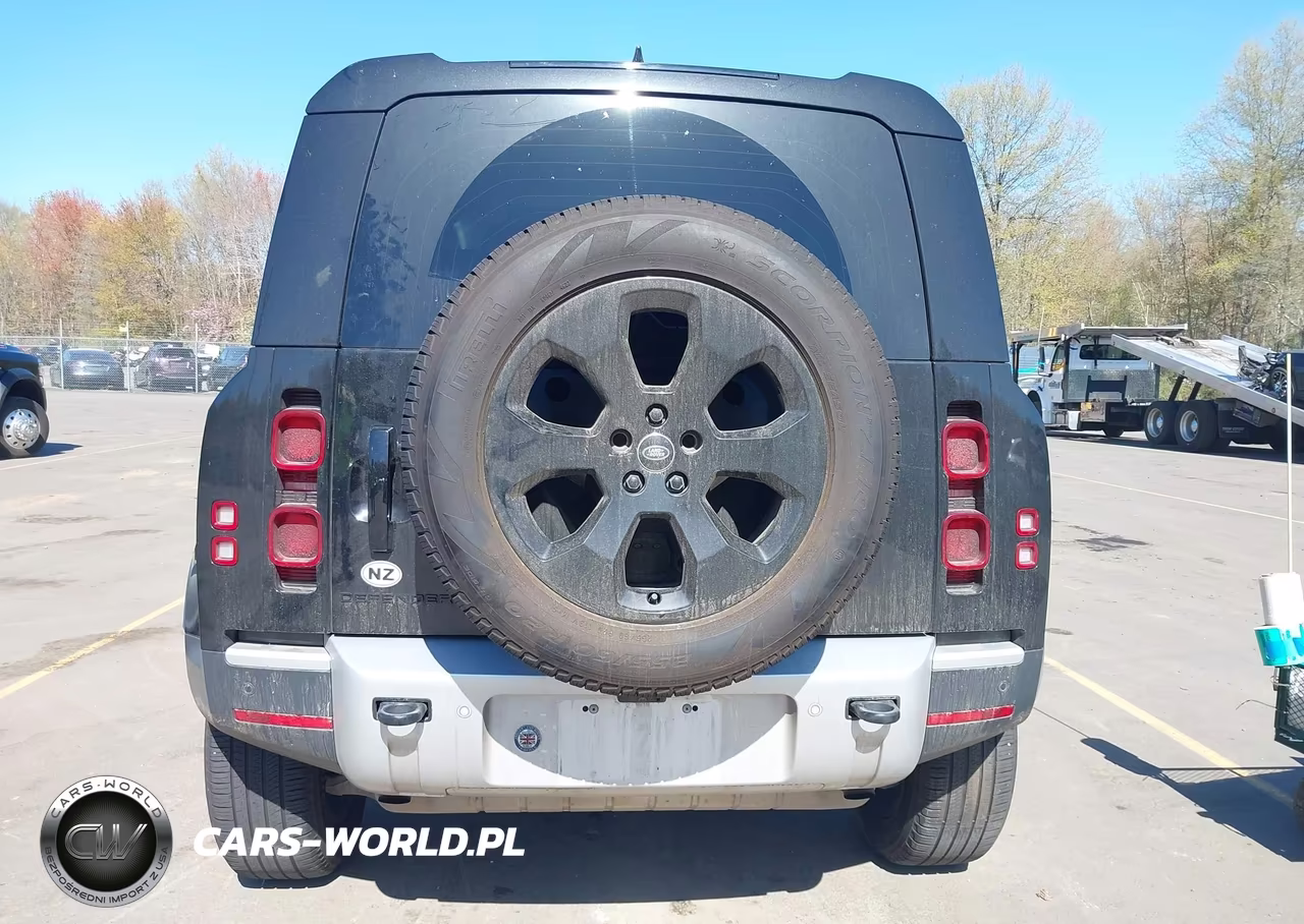 2024 Land Rover Defender 110 P400 S VIN:SALEJEEU1R2295549 - 16