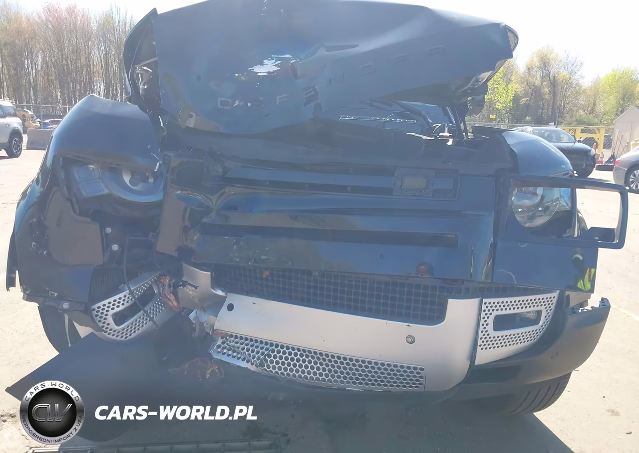 2024 Land Rover Defender 110 P400 S VIN:SALEJEEU1R2295549 - 6