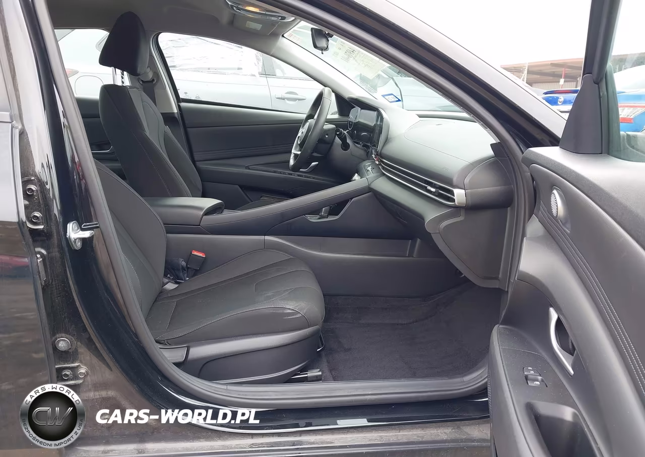 2023 Hyundai Elantra Sel VIN:5NPLS4AG4PH097498 - 5