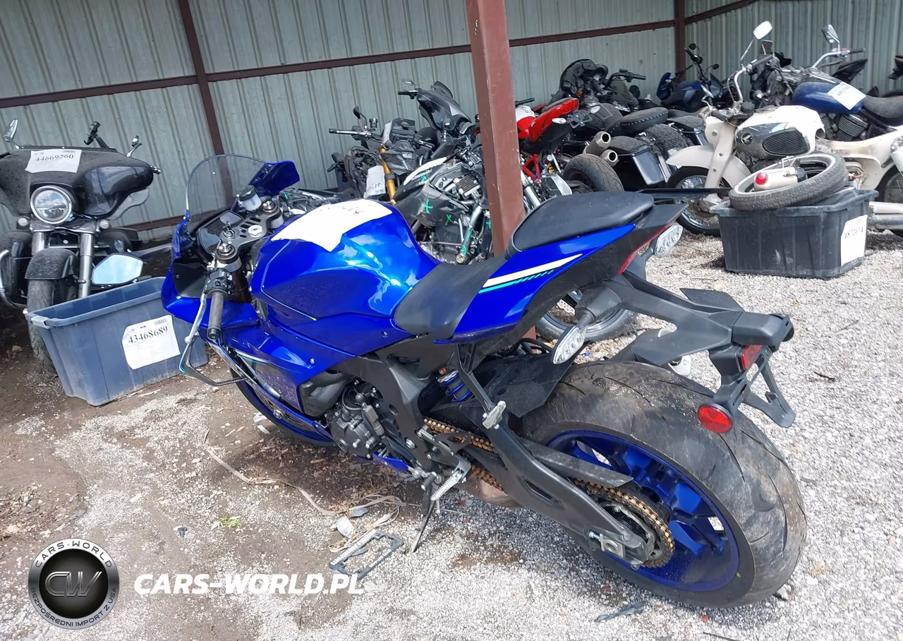 2025 Yamaha Yzf1000 VIN:JYARNA7E9SA000409 - 3