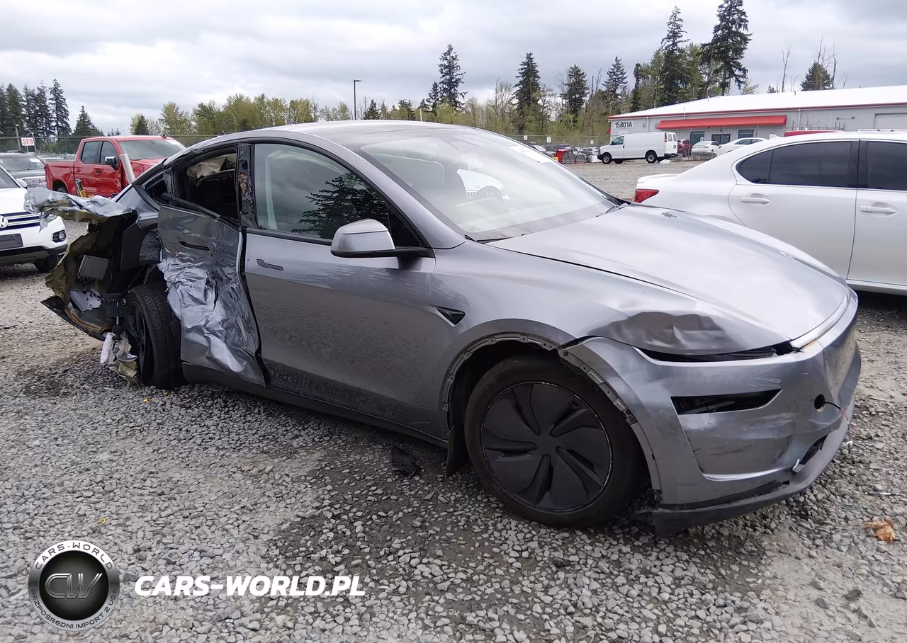 2026 Tesla Model Y Premium Rear-Wheel Drive-Standard Rear-Wheel Drive – zdjęcie 1 z 19