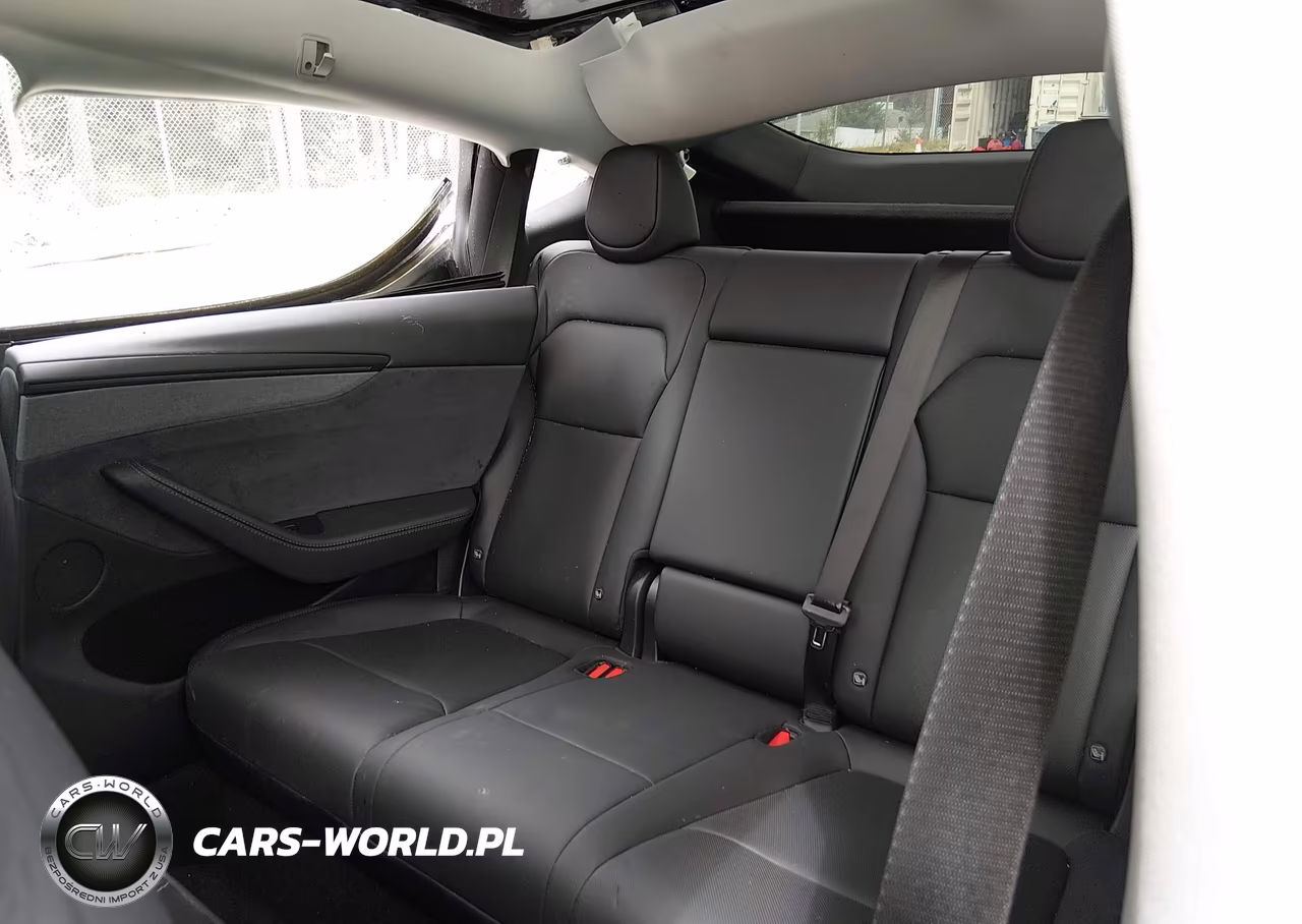 2026 Tesla Model Y Premium Rear-Wheel Drive-Standard Rear-Wheel Drive VIN:7SAYGDED6TF391195 - 8