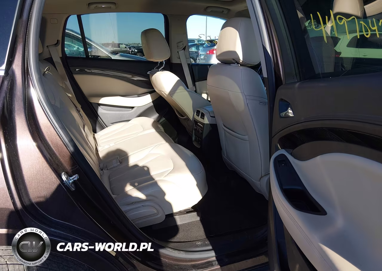 2020 Buick Envision Awd Premium I VIN:LRBFX3SX6LD086315 - 8