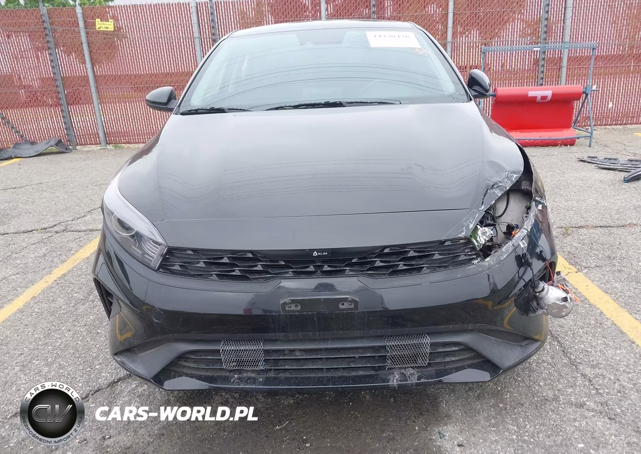 2024 Kia Forte Lxs VIN:3KPF24AD8RE825107 - 6