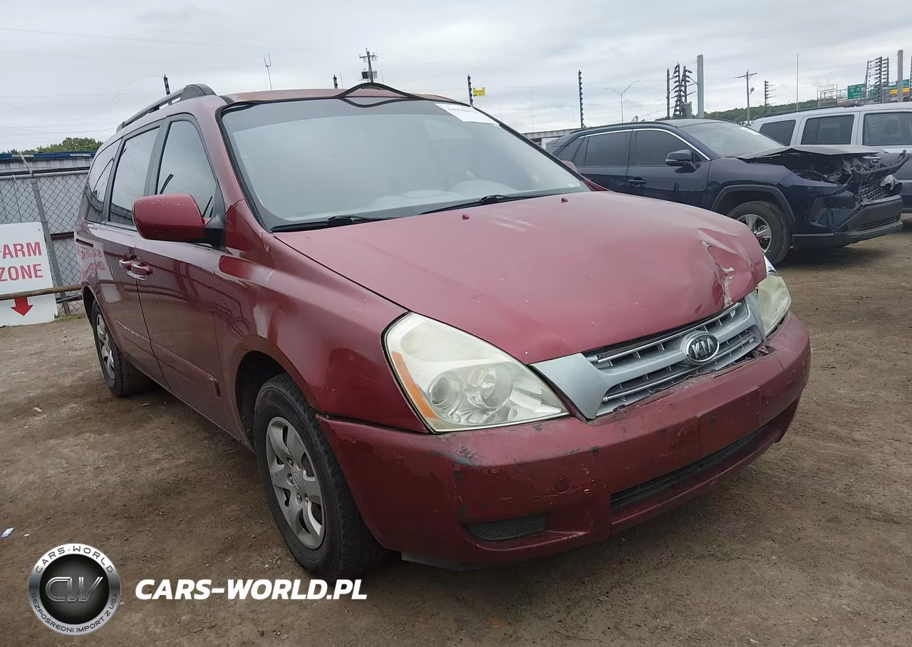 2008 Kia Sedona Lx