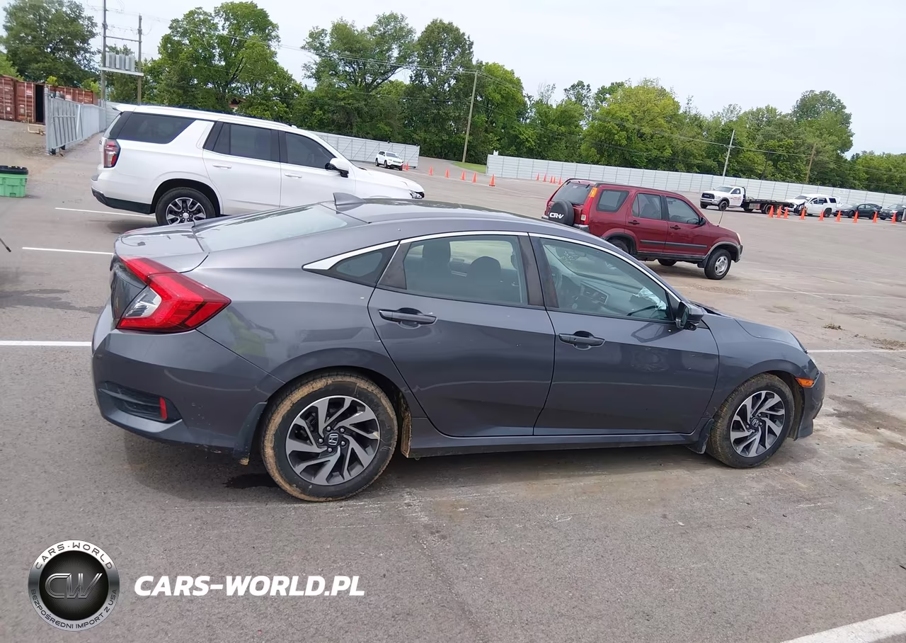 2018 Honda Civic Ex VIN:2HGFC2F73JH581462 - 13