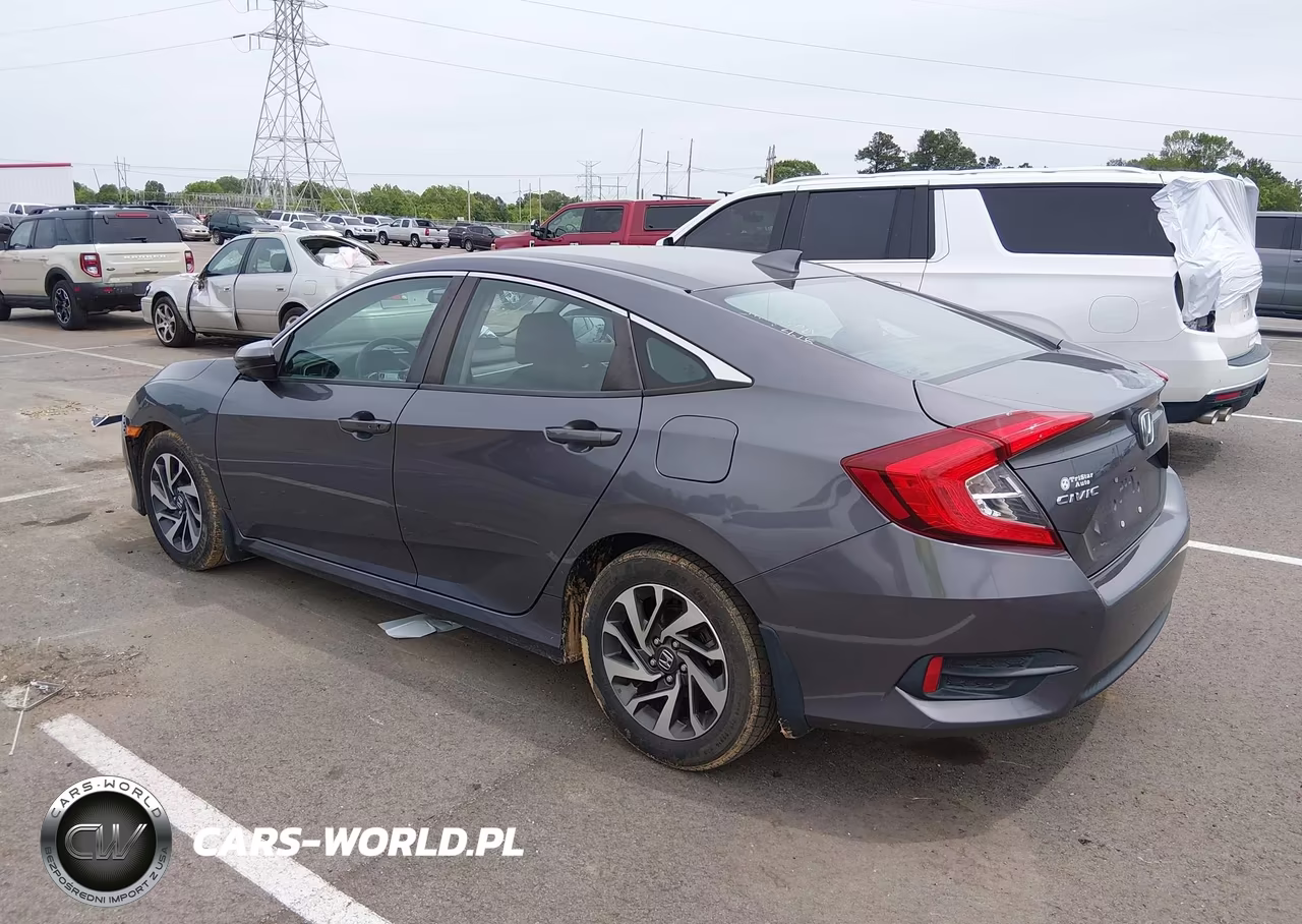 2018 Honda Civic Ex VIN:2HGFC2F73JH581462 - 3