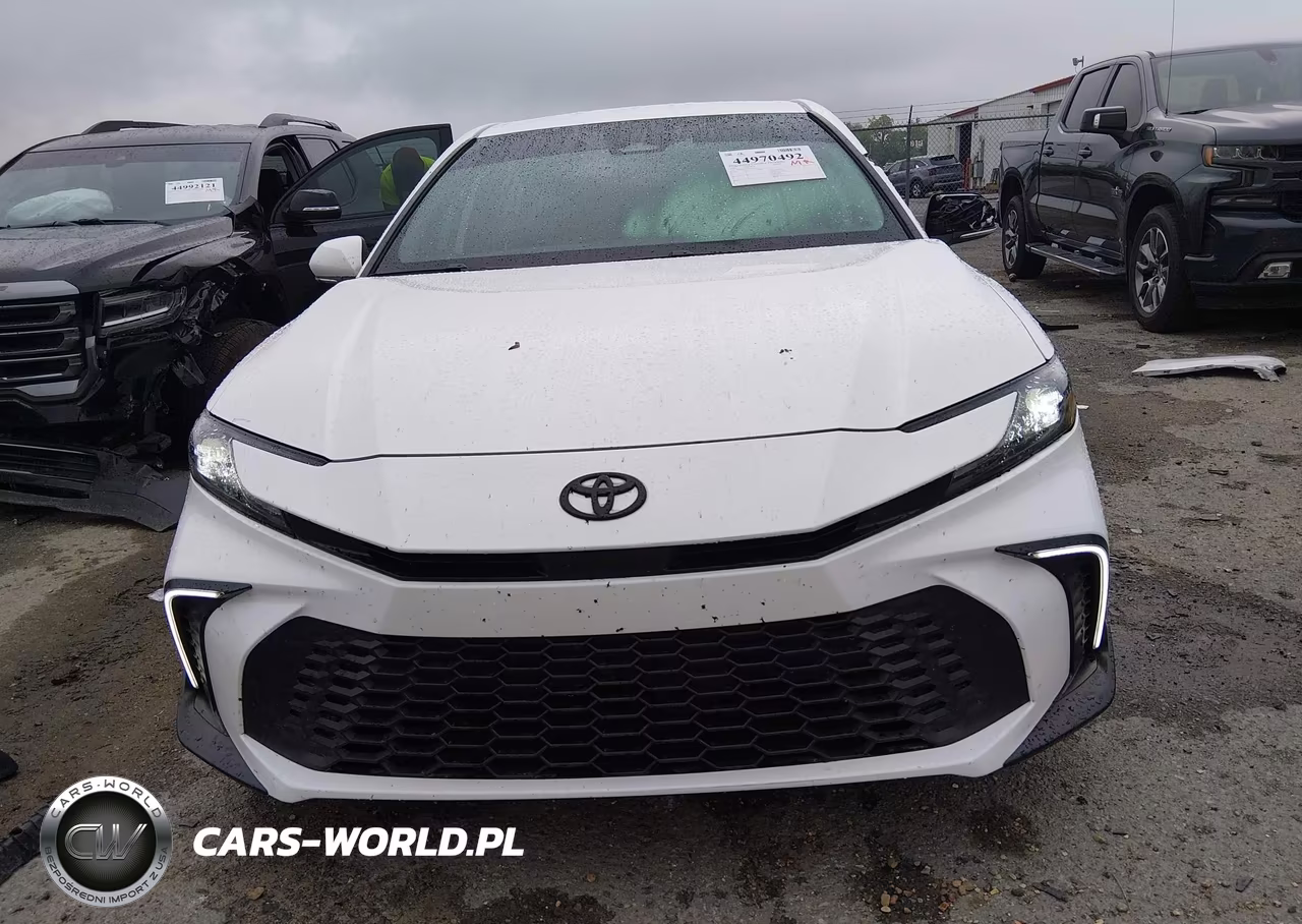 2025 Toyota Camry Se VIN:4T1DAACK0SU545222 - 12