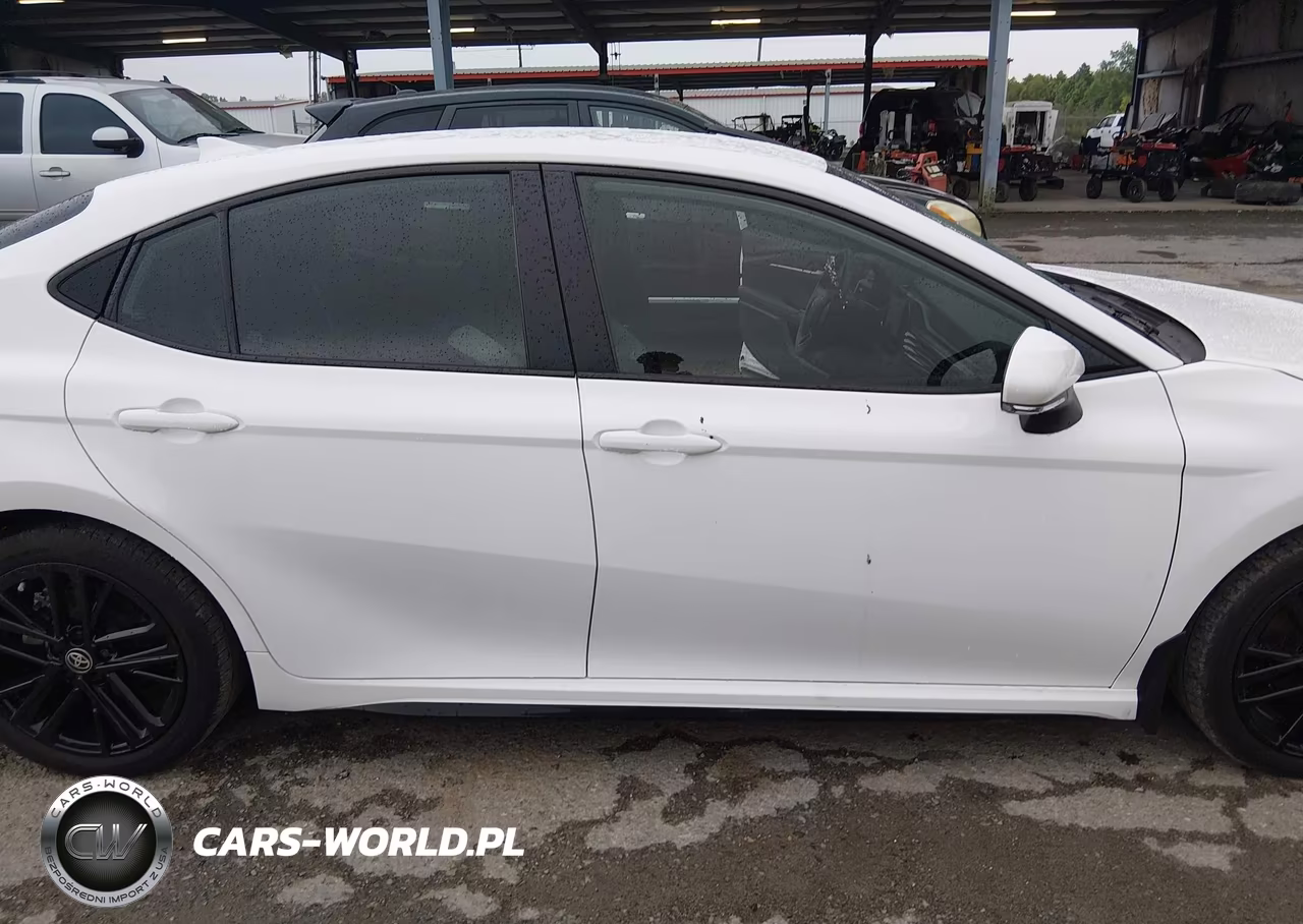 2025 Toyota Camry Se VIN:4T1DAACK0SU545222 - 13