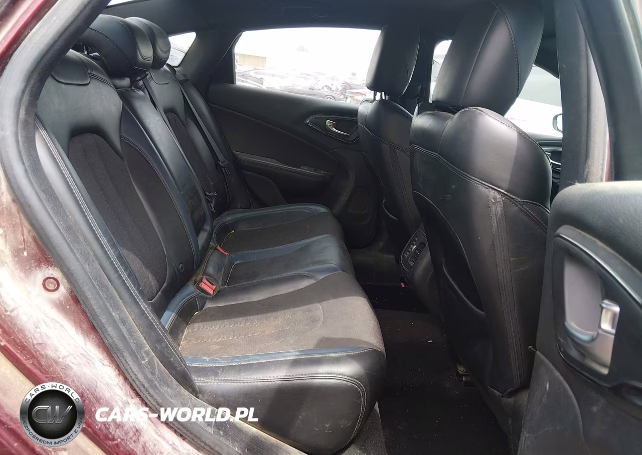 2015 Chrysler 200 S VIN:1C3CCCBGXFN514180 - 8