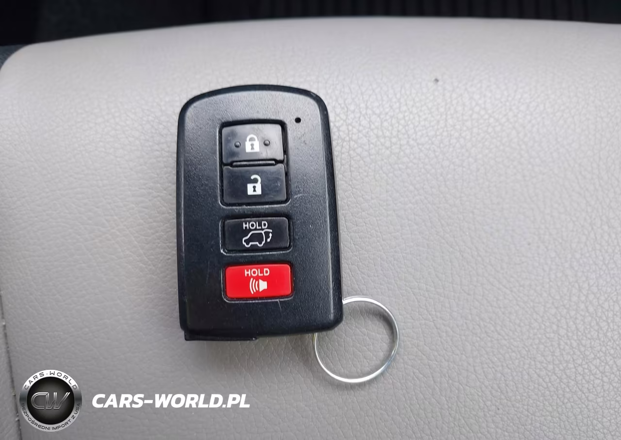 2017 Toyota Rav4 Hybrid Limited VIN:JTMDJREVXHD135238 - 11