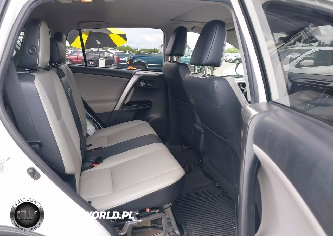 2017 Toyota Rav4 Hybrid Limited VIN:JTMDJREVXHD135238 - 8