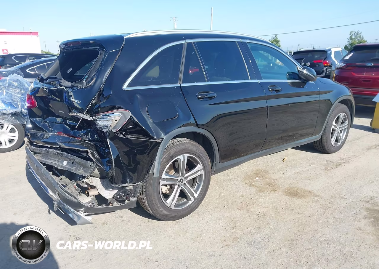 2017 Mercedes-Benz Glc 300 4Matic VIN:WDC0G4KB7HV004508 - 4