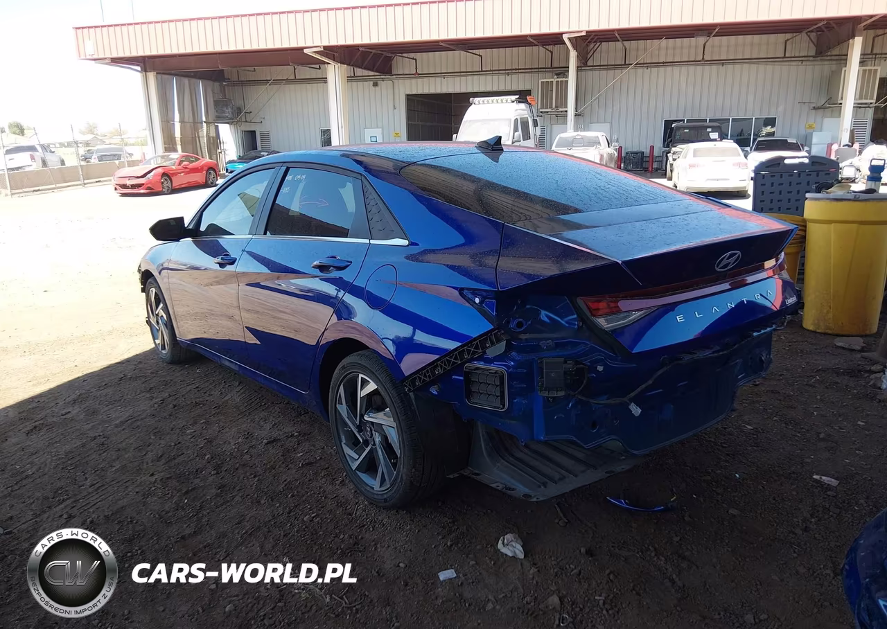 2025 Hyundai Elantra Limited VIN:KMHLP4DG2SU968373 - 3