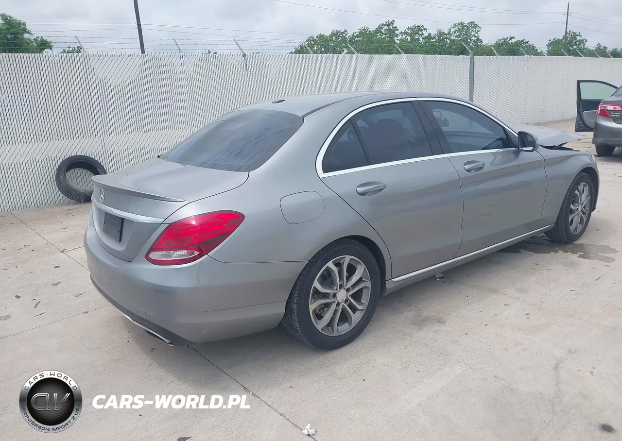 2016 Mercedes-Benz C 300 VIN:55SWF4JB8GU141716 - 4