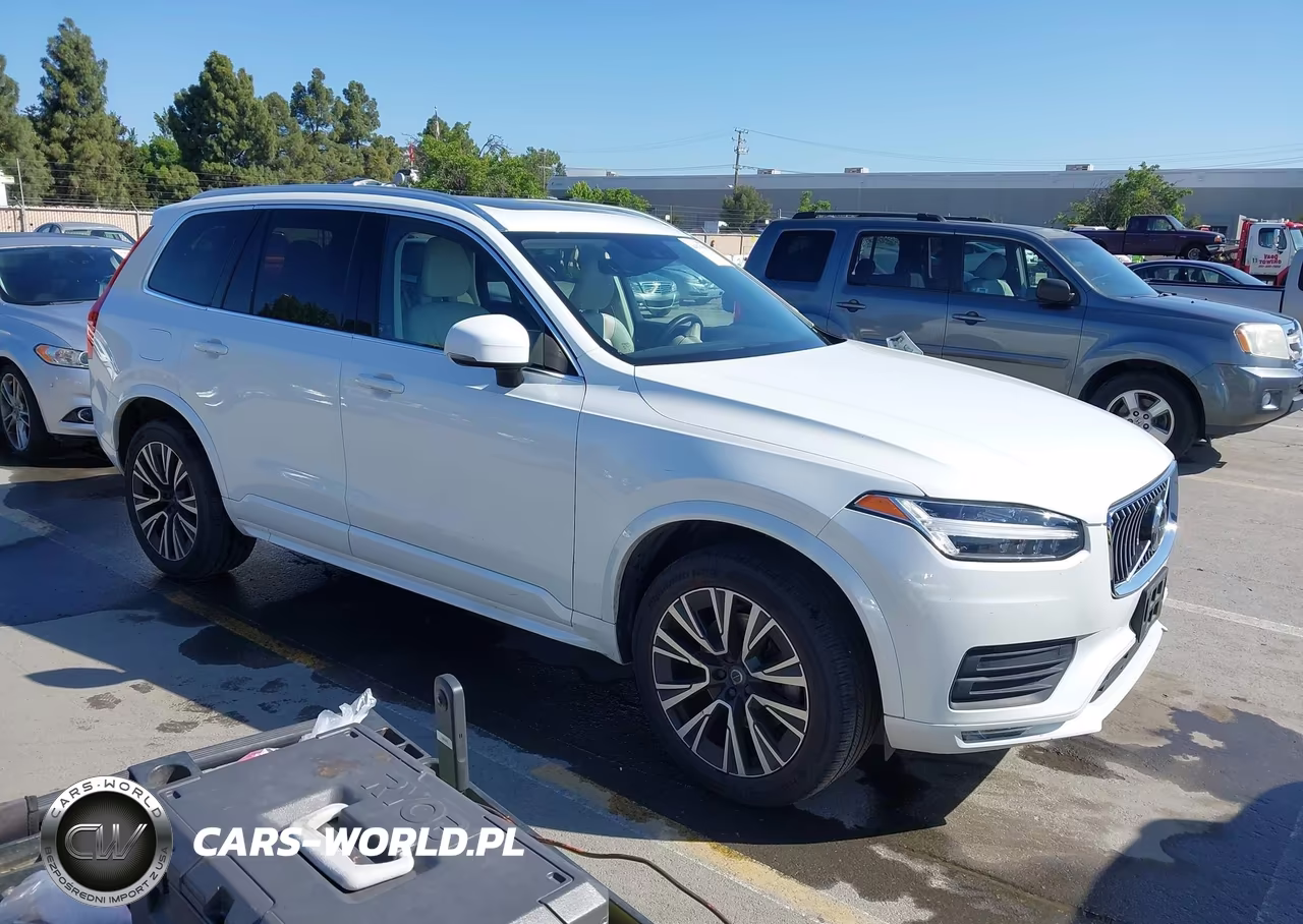 2020 Volvo Xc90 T6 Momentum 7 Passenger