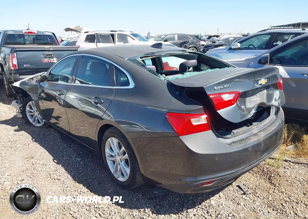 2017 Chevrolet Malibu 1Lt VIN:1G1ZE5ST0HF155842 - 3