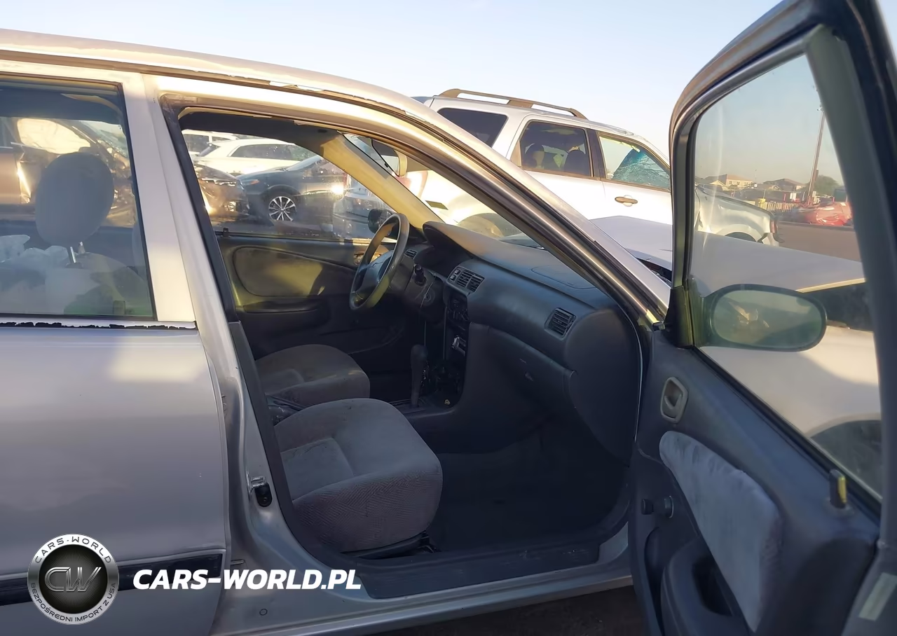 1999 Chevrolet Prizm VIN:1Y1SK5282XZ445411 - 5
