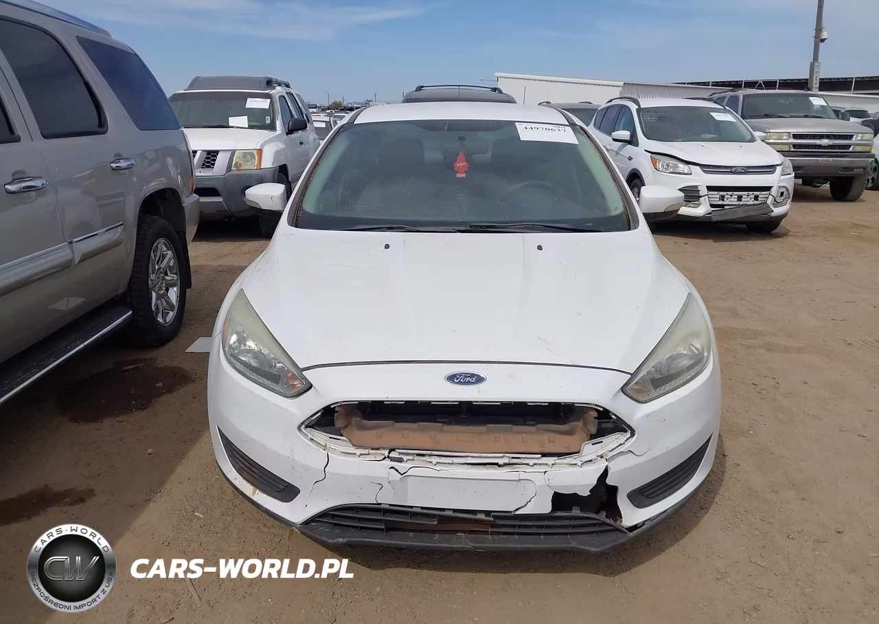 2016 Ford Focus Se VIN:1FADP3F23GL254405 - 6