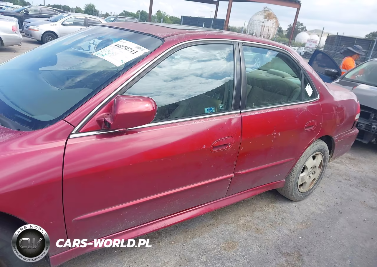 2001 Honda Accord 3.0 Ex VIN:1HGCG16501A069947 - 13