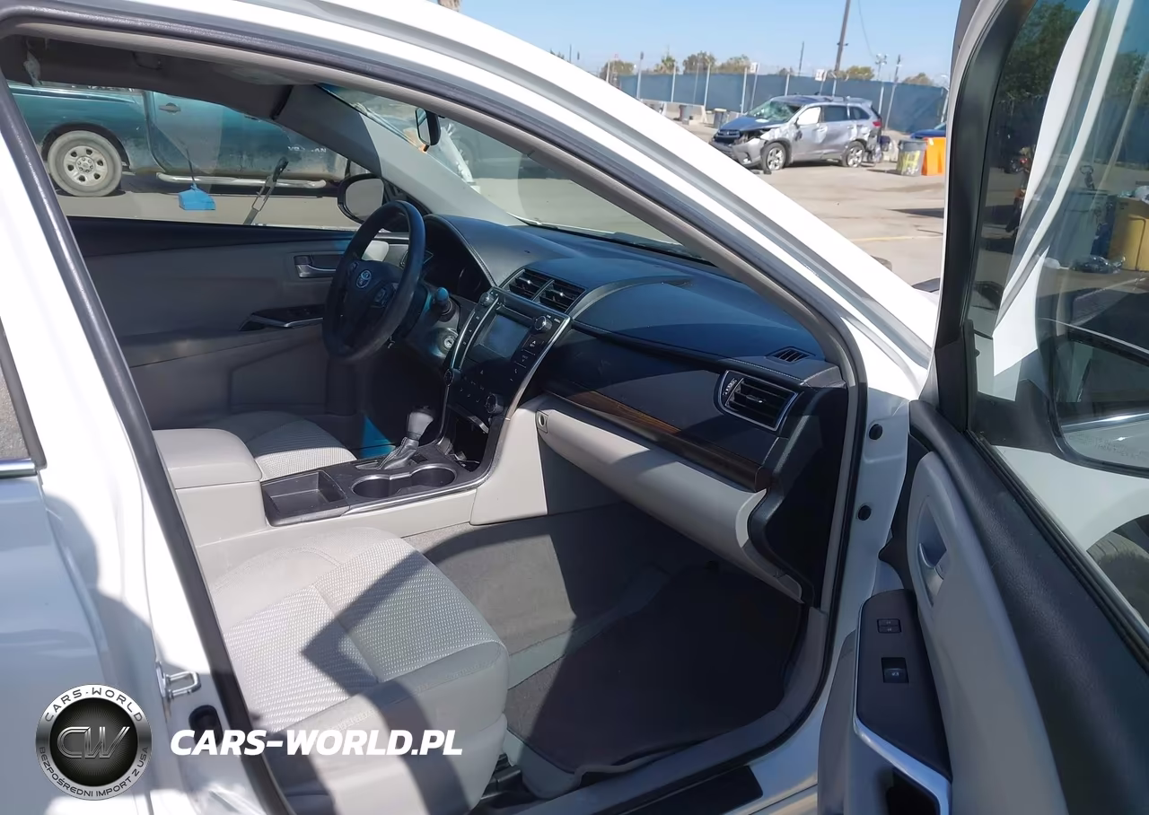 2016 Toyota Camry Le VIN:4T4BF1FK6GR563953 - 5