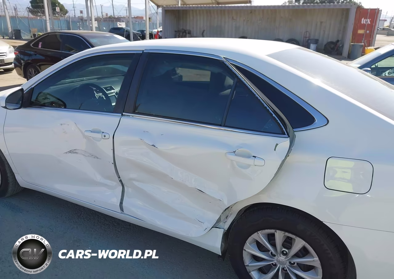 2016 Toyota Camry Le VIN:4T4BF1FK6GR563953 - 6