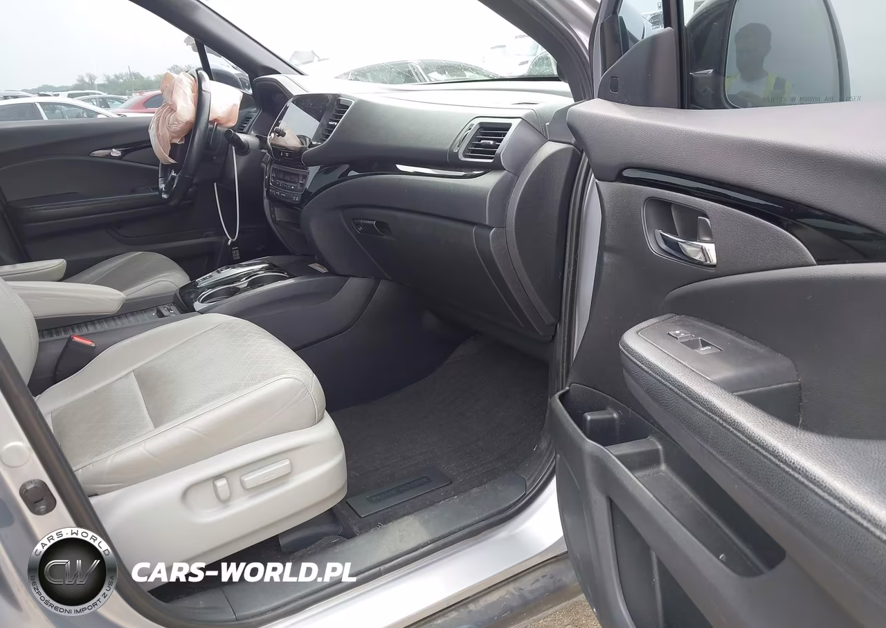 2019 Honda Passport Elite VIN:5FNYF8H02KB016015 - 5