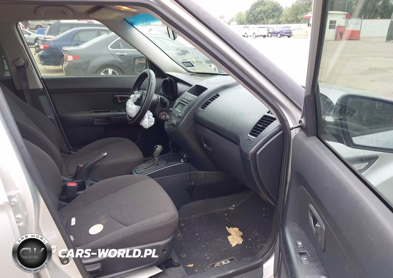 2012 Kia Soul VIN:KNDJT2A59C7390061 - 5