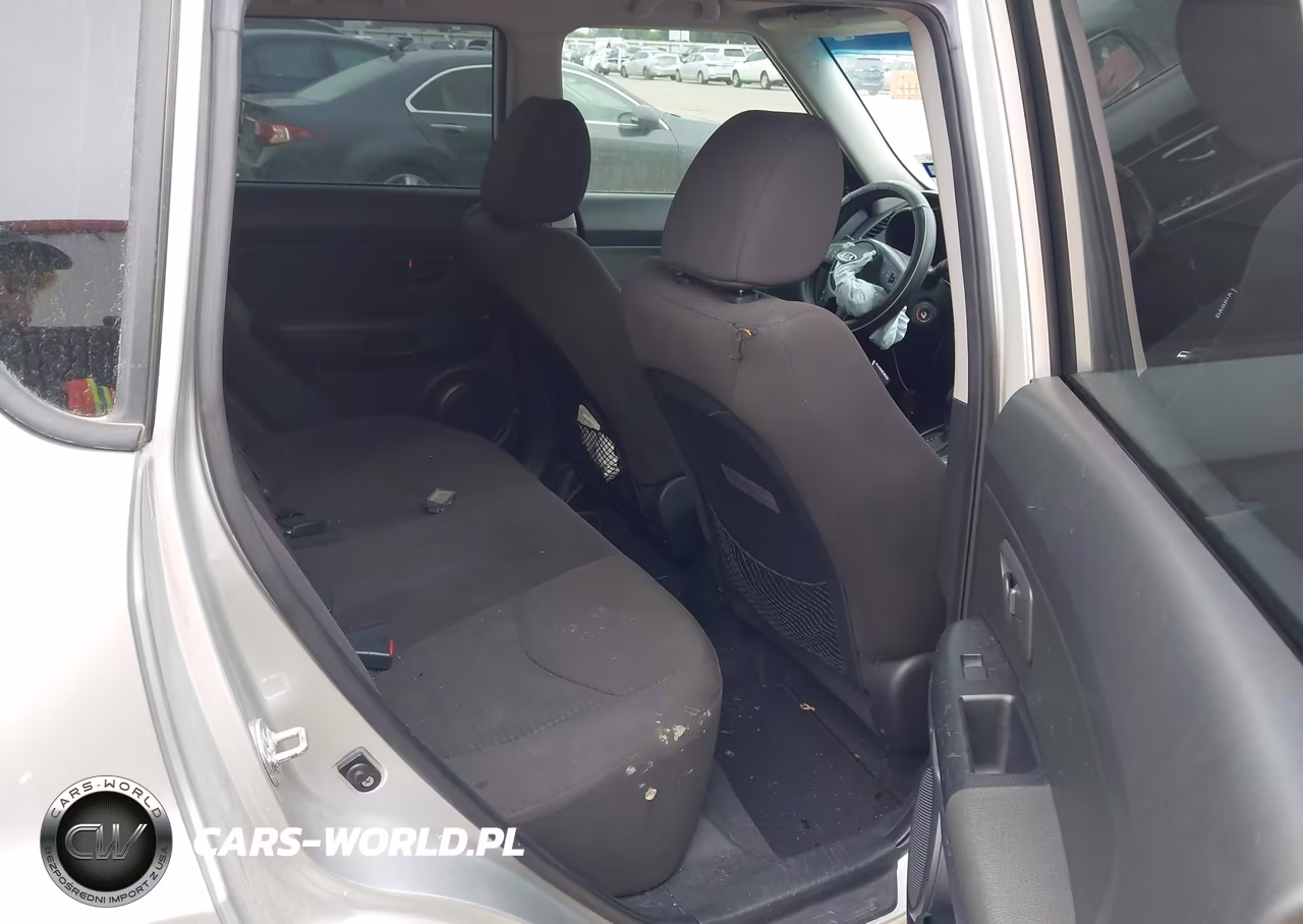 2012 Kia Soul VIN:KNDJT2A59C7390061 - 8